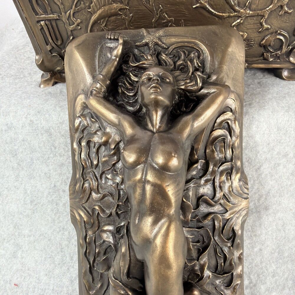 Vintage Sirens Style Casket Jewelry Trinket Box with Woman Figure on the Lid - Picture 5 of 10